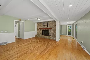 101 Carillon Dr, Madison, WI 53705 - Photo 12