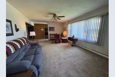 2219 Mineral Point Avenue, Janesville, WI 53548 - Photo 4