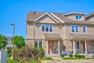 6720 Fairhaven Rd, Madison, WI 53719 - Photo 2