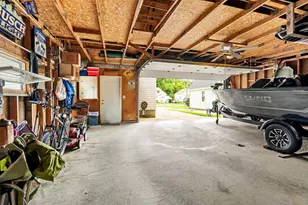 197 Brandon St, Waupun, WI 53963 - Photo 32