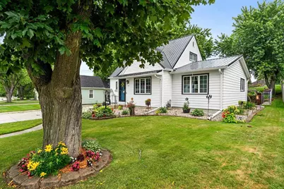 197 Brandon Street, Waupun, WI 53963 - Photo 2