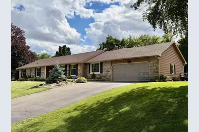 1903 Eastwood Avenue, Janesville, WI 53545 - Photo 2