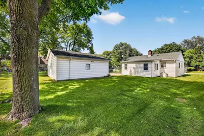 1322 Rosedale Avenue, Madison, WI 53714 - Photo 2