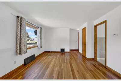 1322 Rosedale Avenue, Madison, WI 53714 - Photo 6