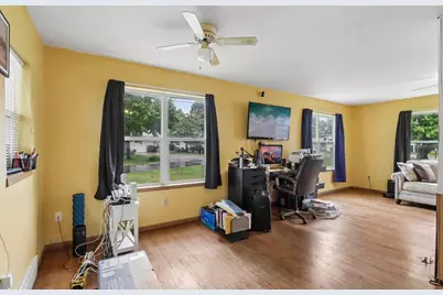S8007 Maple Park Road, Prairie Du Sac, WI 53578 - Photo 10