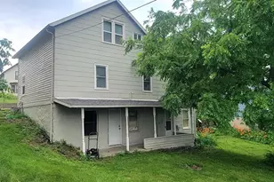 220/222 1st St, Baraboo, WI 53913 - Photo 4