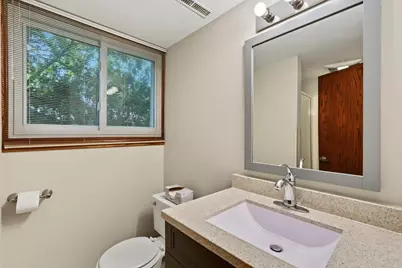 1905 Ellen Avenue, Madison, WI 53716 - Photo 32