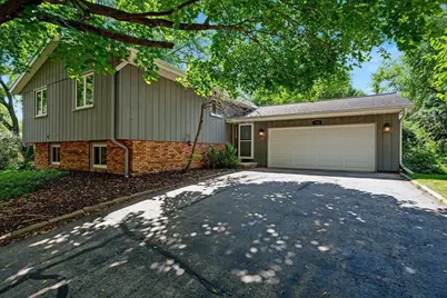 1905 Ellen Avenue, Madison, WI 53716 - Photo 4