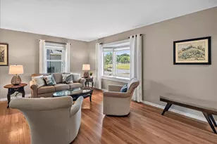 445 Caromar Dr, Madison, WI 53711 - Photo 6