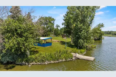 N8874 Axe Head Island, Beaver Dam, WI 53916 - Photo 18