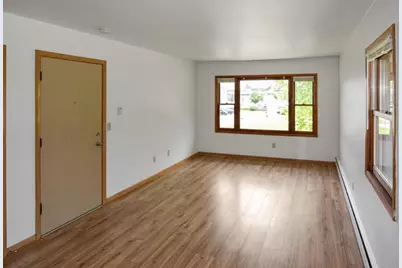 701 Pinecrest Drive, Madison, WI 53714 - Photo 6