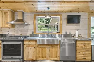 N5033 Hemlock St, Poynette, WI 53955 - Photo 10