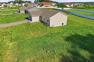 708 E Maple Beach Dr, Edgerton, WI 53534 - Photo 16