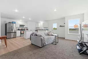 708 E Maple Beach Dr, Edgerton, WI 53534 - Photo 2