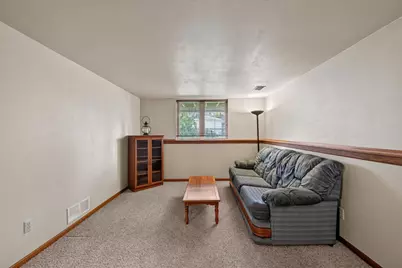 403 Hanson Road, Stoughton, WI 53589 - Photo 26