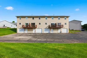 913 N Clover Ln, Cottage Grove, WI 53527 - Photo 36