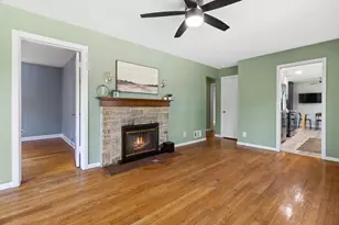 714 Bewick Dr, Madison, WI 53714 - Photo 12