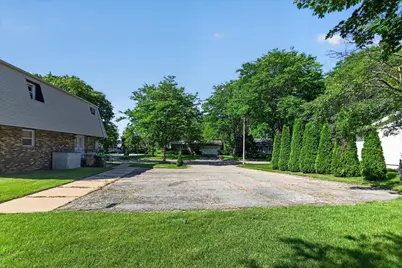 5110 Pebblebrook Drive, Madison, WI 53716 - Photo 6