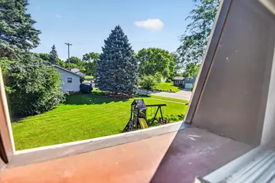 5110 Pebblebrook Drive, Madison, WI 53716 - Photo 32