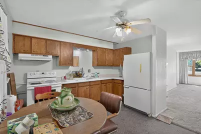 1941 Masters Street, Beloit, WI 53511 - Photo 8