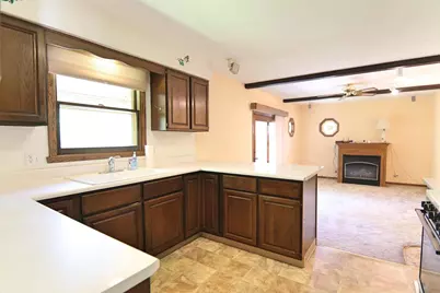 1109 Ontario Drive, Janesville, WI 53545 - Photo 10