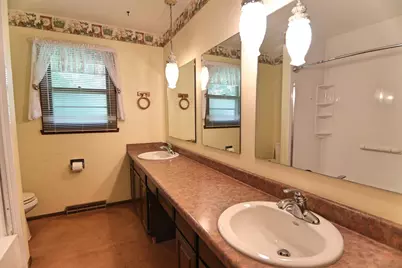 1109 Ontario Drive, Janesville, WI 53545 - Photo 16