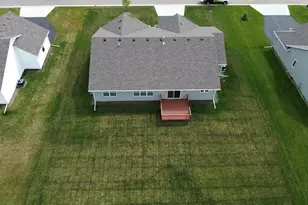 3687 Cardinal Dr, Beloit, WI 53511 - Photo 24