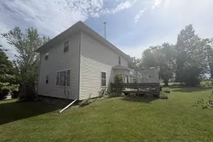 920 Allen St, Athens, WI 54411 - Photo 4