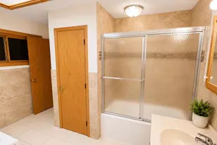 220 N Ohio St, Prairie Du Chien, WI 53821 - Photo 18