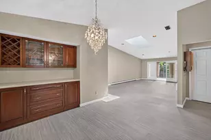 1520 Wheeler Rd, Madison, WI 53704 - Photo 10