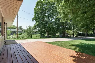 101 N Clear Lake Ave, Milton, WI 53563 - Photo 10