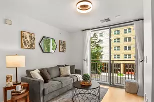 333 W Mifflin St, Madison, WI 53703 - Photo 2