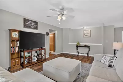 535 Greenview Drive, Janesville, WI 53536 - Photo 10