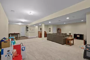 100 Farwell Dr, Cottage Grove, WI 53527 - Photo 32