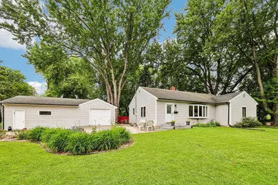 213 E Winnequah Road, Madison, WI 53716 - Photo 2