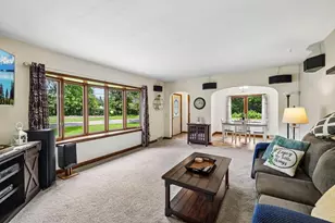 213 E Winnequah Rd, Madison, WI 53716 - Photo 10