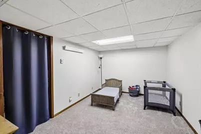 213 E Winnequah Road, Madison, WI 53716 - Photo 32