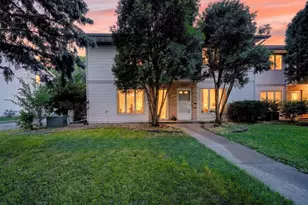 725 N Thompson Dr, Madison, WI 53704 - Photo 1