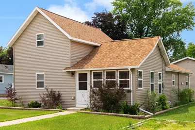 105 Sanborn Street, Pardeeville, WI 53954 - Photo 6