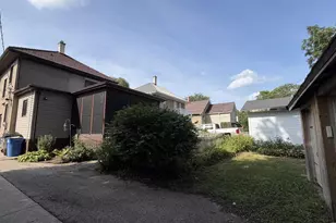 306 E Edgewater St, Portage, WI 53901 - Photo 32