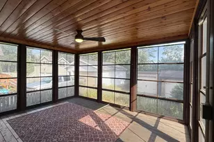 306 E Edgewater St, Portage, WI 53901 - Photo 18