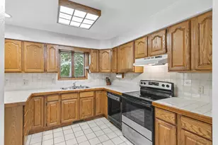 S3660 N Bent Tree Dr, Baraboo, WI 53913 - Photo 14