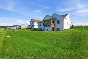 413 Gunderson Dr, Portage, WI 53901 - Photo 30