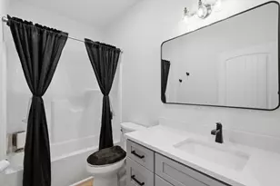 413 Gunderson Dr, Portage, WI 53901 - Photo 18