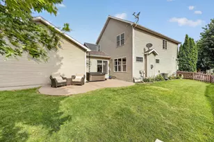 7009 Dewdrop Dr, Madison, WI 53719 - Photo 42