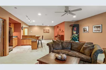 933 Chalfont Drive, Sun Prairie, WI 53590 - Photo 32