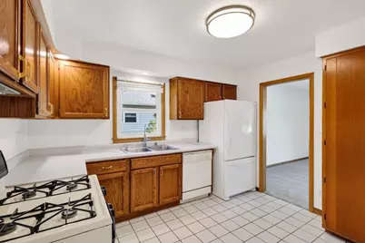 110 Schenk Street, Madison, WI 53704 - Photo 10