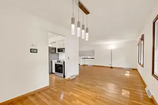 4506 Village Ln, Madison, WI 53704 - Photo 18