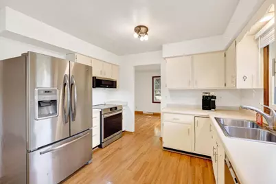 4506 Village Lane, Madison, WI 53704 - Photo 14