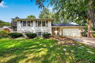 4506 Village Ln, Madison, WI 53704 - Photo 1